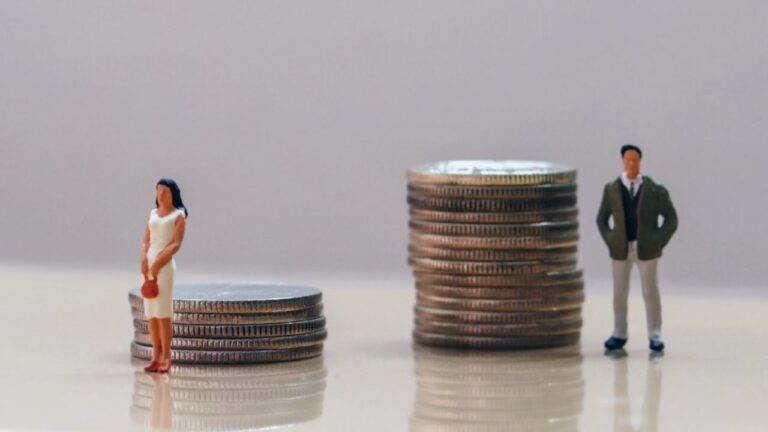 Entenda a lei n°14611 - Lei de igualdade salarial entre homens e mulheres